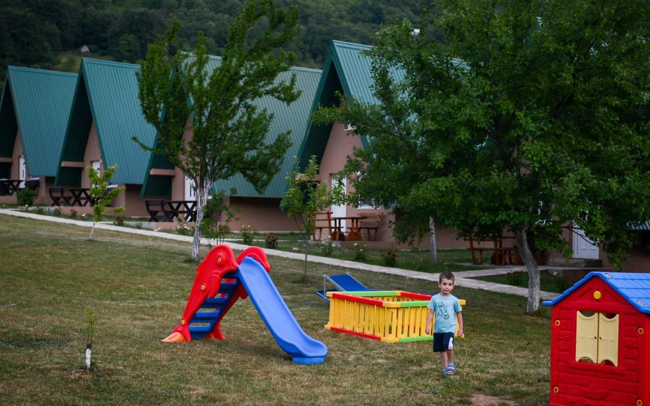 Bungalow Holiday Plužine Dış mekan fotoğraf